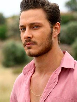 Бурак Челик
Burak Celik